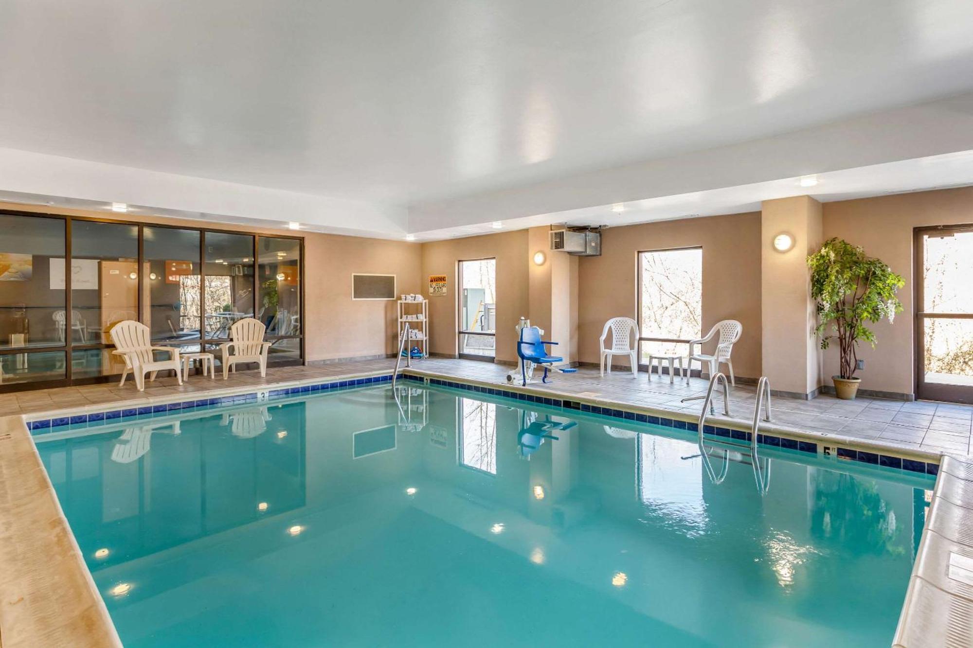 Comfort Suites South Point - Huntington Dış mekan fotoğraf