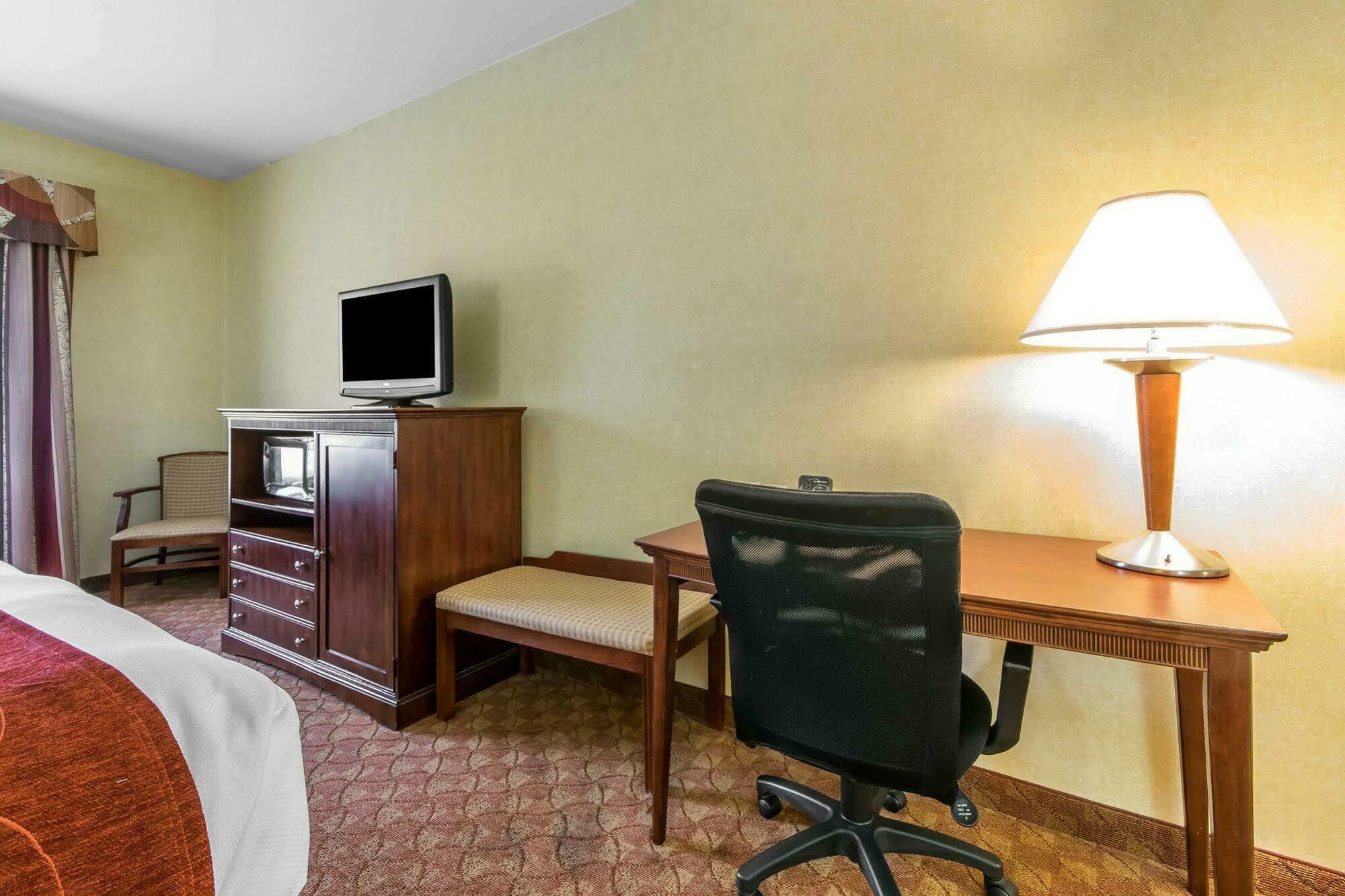 Comfort Suites South Point - Huntington Dış mekan fotoğraf